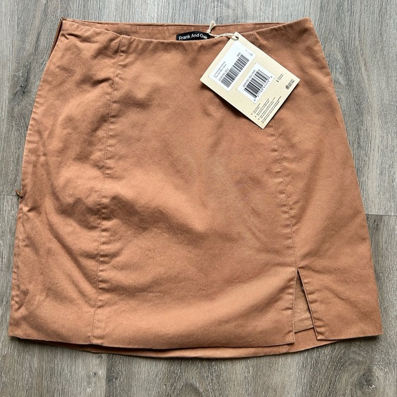 Frank & Oak The Slit Miniskirt in Nutmeg - Picture 2 of 6
